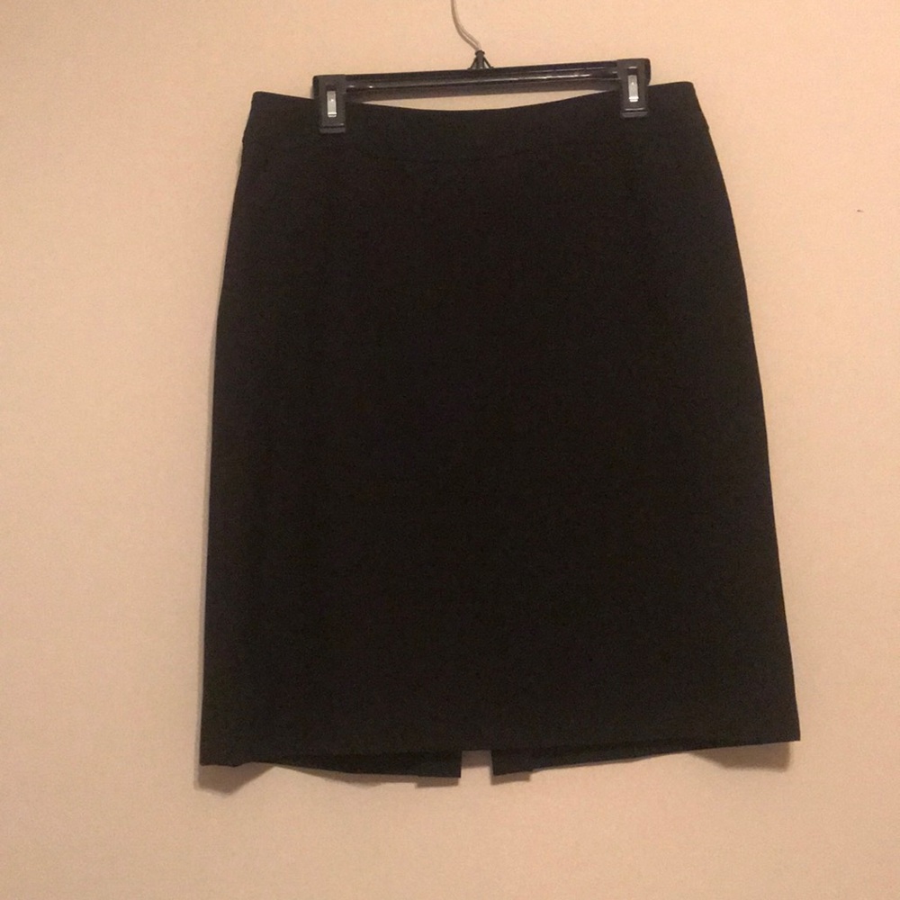 Black pencil skirt